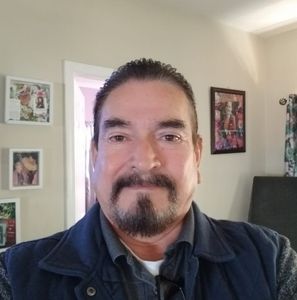 Meet your Posher, Manuel